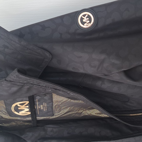 Michael Kors Light Jacket - Picture 4 of 6